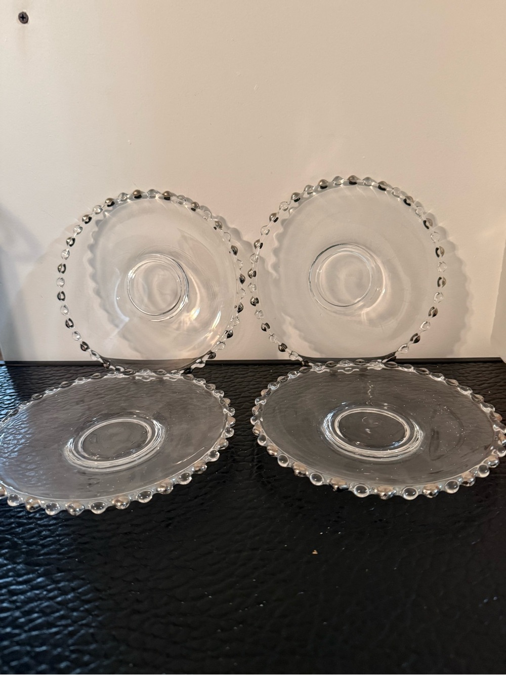 candlewick dessert plates
Pre-Owned. 7”
- Set of 4